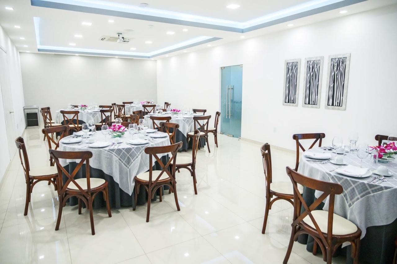 טפיק Hotel Fray Select מראה חיצוני תמונה