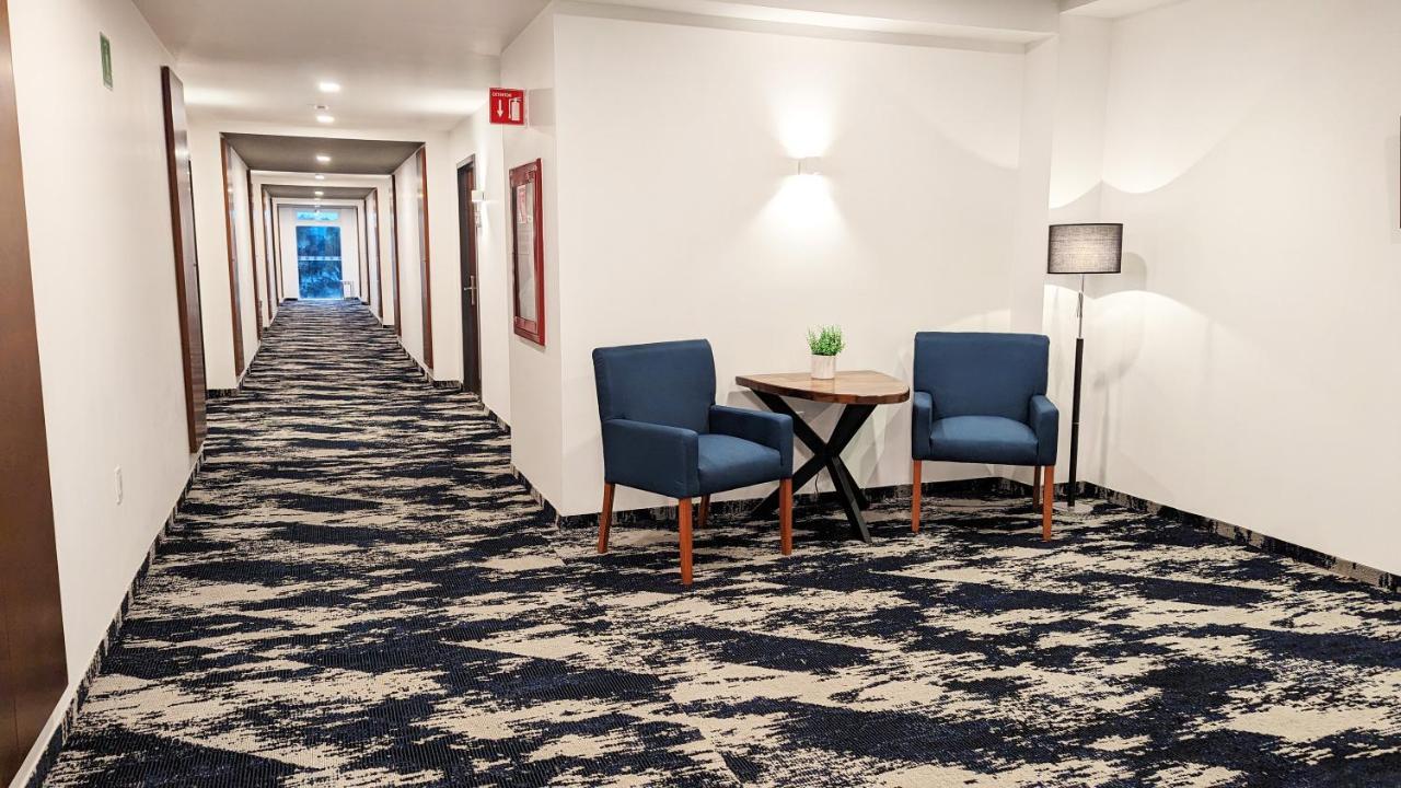 טפיק Hotel Fray Select מראה חיצוני תמונה